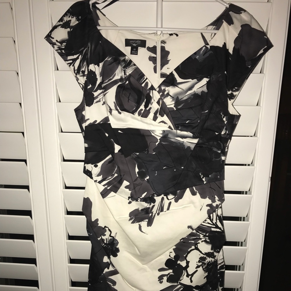 Floral deco dress